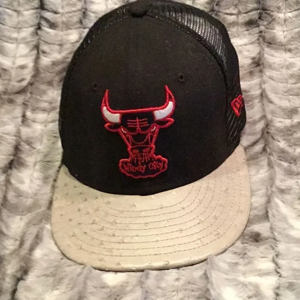 5/$25…HWC Chicago Bulls Hat